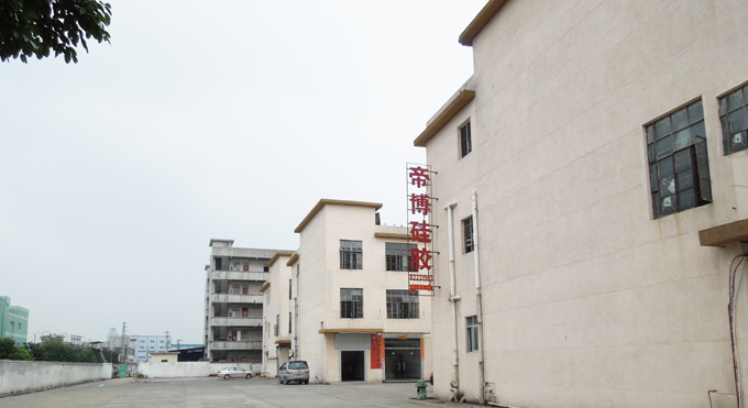 深圳搪胶玩具厂家有哪些