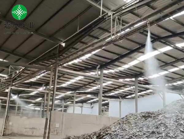 江西丰城料棚降尘项目安装杭州辉达360度旋转高压喷雾桩